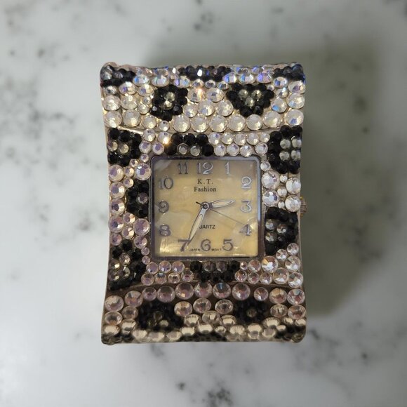 K.T. Fashion Leopard Cuff Watch~ 7 inches - Picture 8 of 8